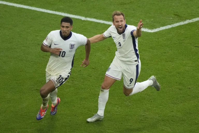 El espectacular gol de Bellingham salva a Inglaterra y avanza a los cuartos de la Eurocopa