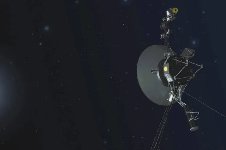 La Voyager 1 de la NASA, la nave espacial más lejana de la Tierra, vuelve a hacer ciencia