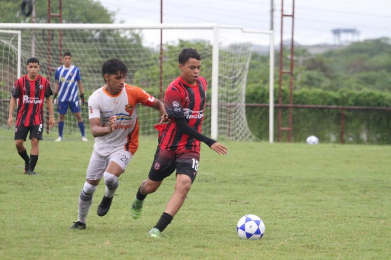 Agridulce jornada de los rojinegros ante Anzoátegui