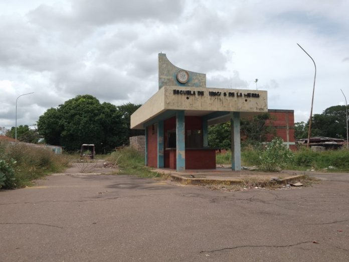 WhatsApp Image 2024-10-17 at 17.47.55 (1)