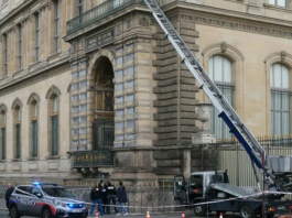 Dos detenidos por el robo en el Louvre: uno intentaba huir a Argelia