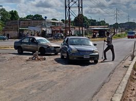 Denuncian deterioro de la avenida Perimetral en Ciudad Bolívar