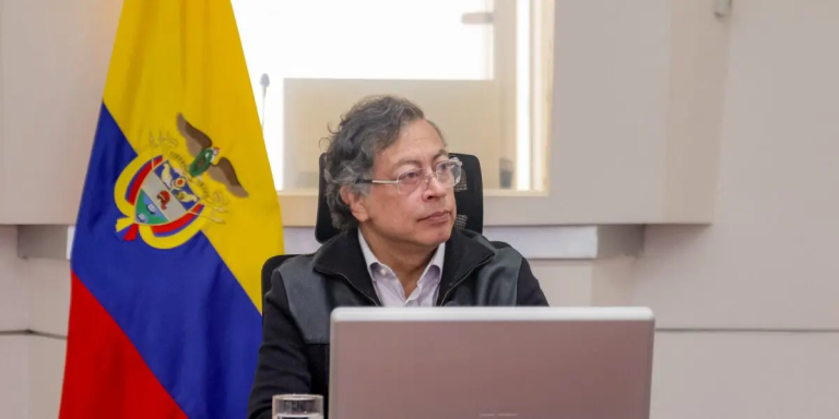 19 disidentes de las FARC dados de baja en bombardeo militar