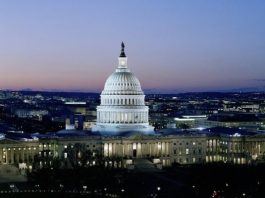 Trump admite que podría perder legislativas de medio término en 2026