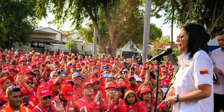 Presidenta encargada: Diferencias con EEUU serán resueltas por vía diplomática