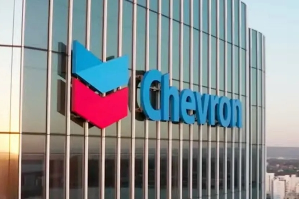 Chevron incrementó a 15 buques flota para transportar crudo venezolano