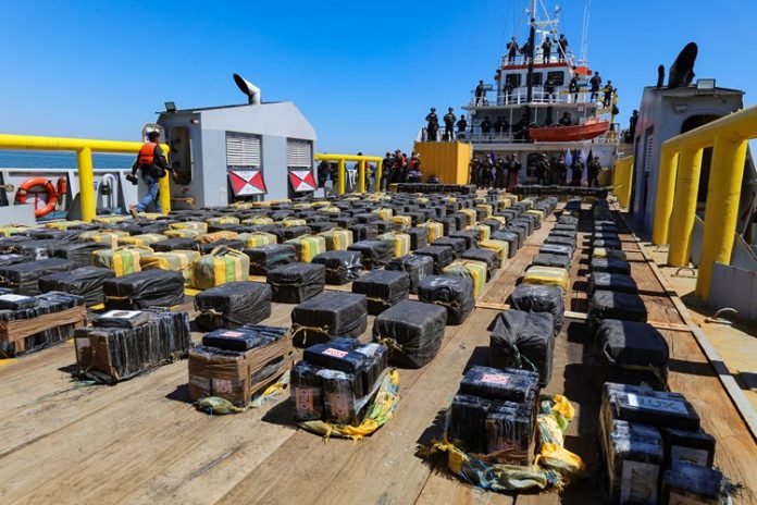 EL SALVADOR-LA UNION-PRESENTACION DE DROGA