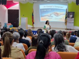 Taller “Padres y madres del siglo XXI: Navegando la neurodiversidad” en Caroní